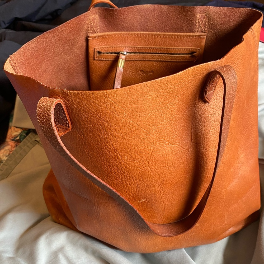 Leather Tote Bag in Cognac Brown - Madewell
